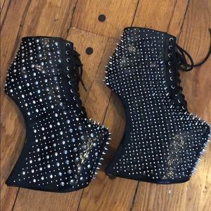 Ankle boots